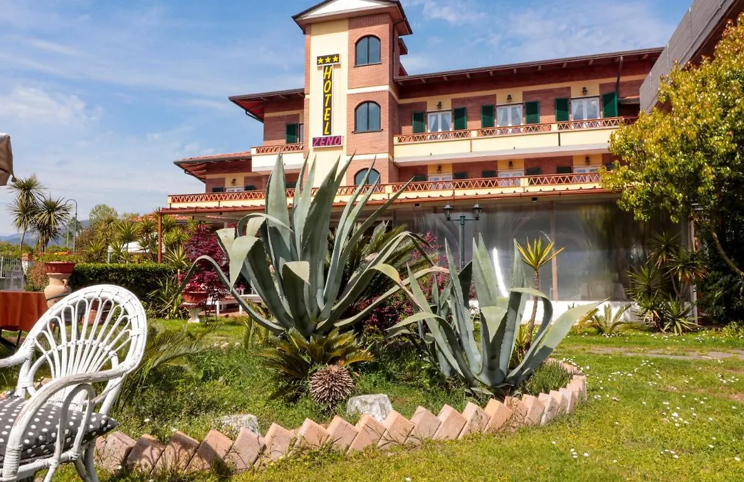 Hotel Zeno-1